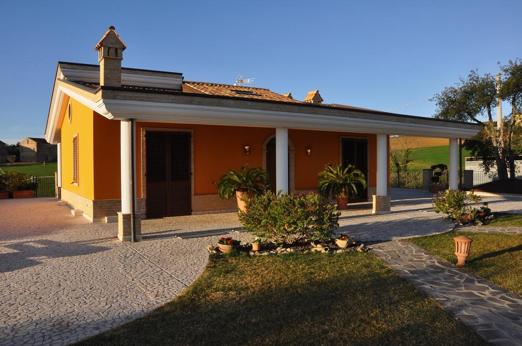 B&B Agrifoglio SantʼElpidio a Mare Exteriör bild