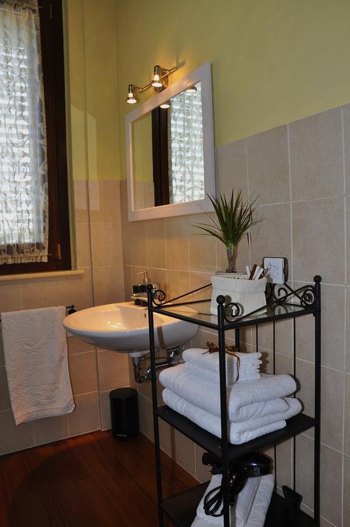 B&B Agrifoglio SantʼElpidio a Mare Exteriör bild